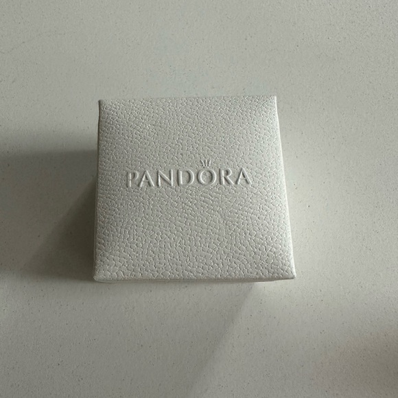 Pandora Sparkling Family Tree Dangle Charm - Picture 3 of 3